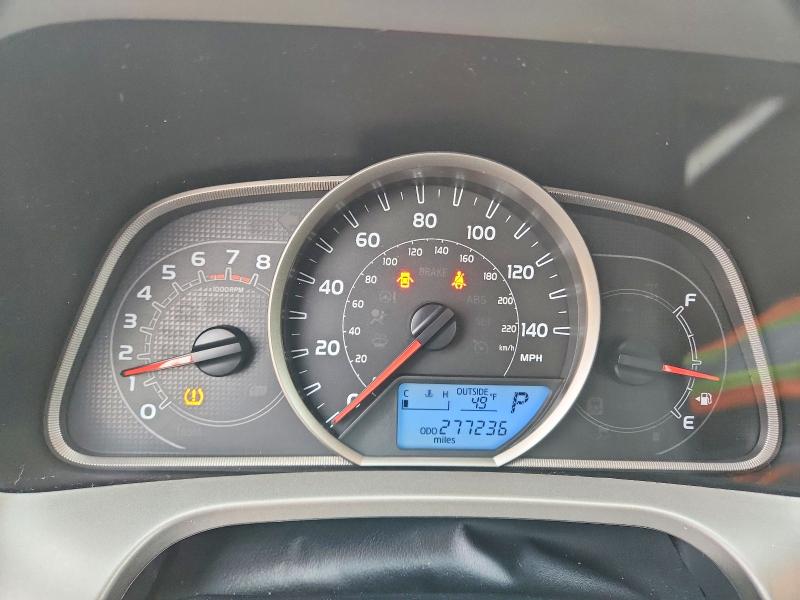 Photo 9 from auction – 2013 TOYOTA RAV4 XLE with VIN 2T3RFREV2DW101797