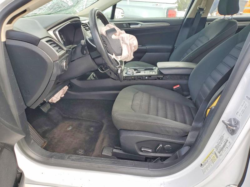 Photo 7 from auction – 2017 FORD FUSION with VIN 3FA6P0LU0HR385534