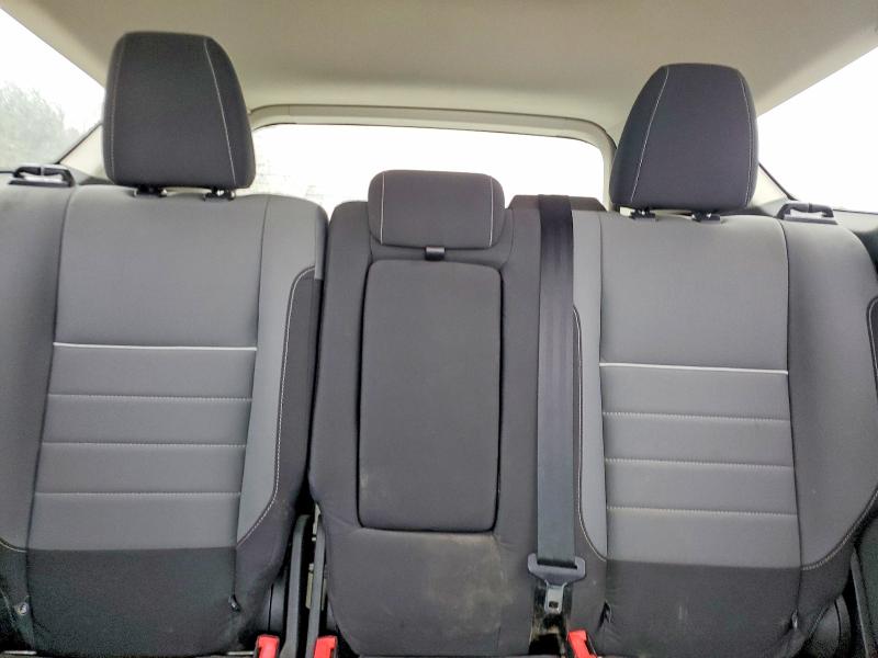 Photo 10 from auction – 2013 FORD ESCAPE SE with VIN 1FMCU0G90DUC72340
