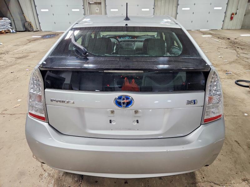 Photo 6 from auction – 2011 TOYOTA PRIUS with VIN JTDKN3DU4B0282171