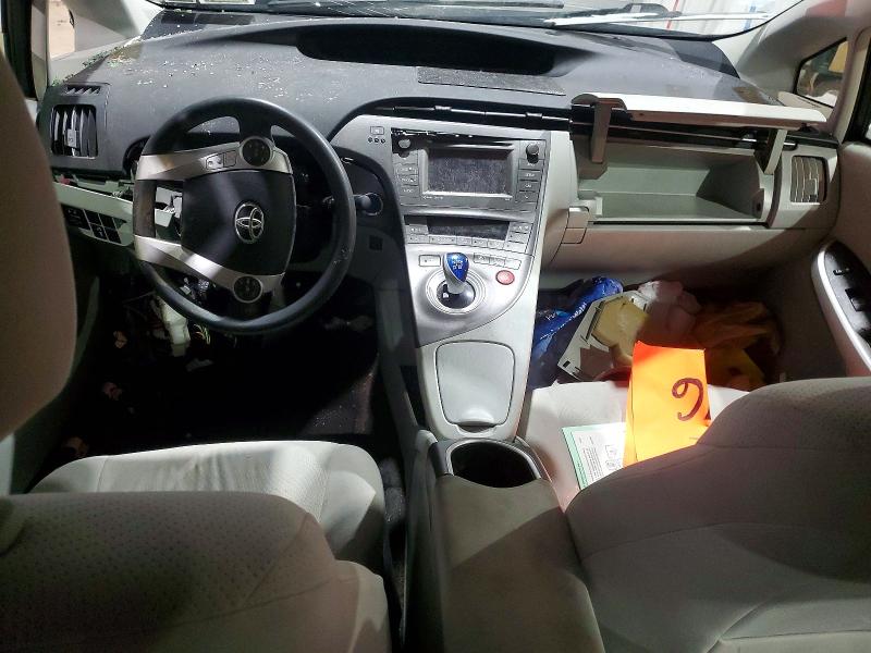 Photo 8 from auction – 2013 TOYOTA PRIUS with VIN JTDKN3DUXD1643027