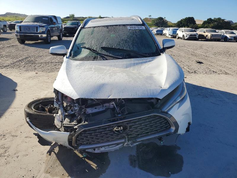 Photo 5 from auction – 2022 TOYOTA COROLLA CROSS with VIN 7MUDAAAG4NV011657