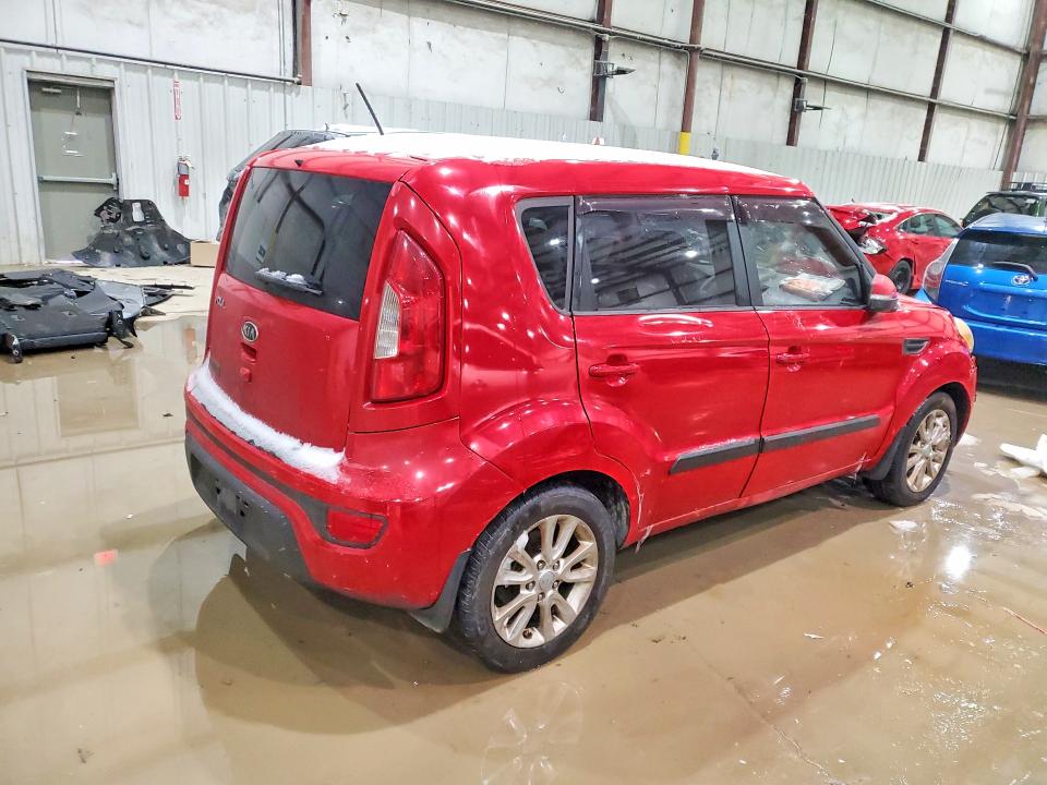 Photo 3 from auction – 2012 KIA SOUL + with VIN KNDJT2A6XC7400153