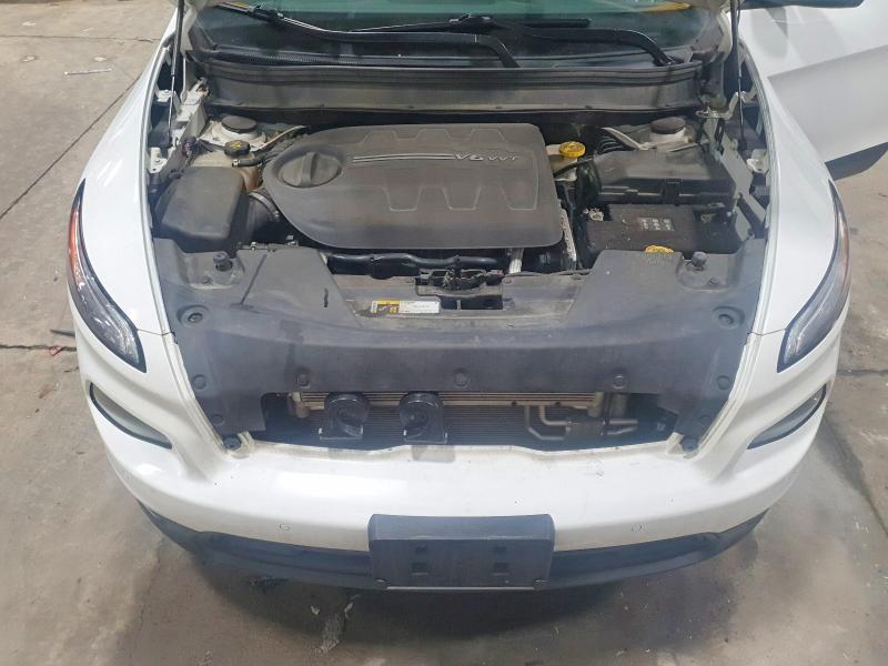 Photo 12 from auction – 2018 JEEP CHEROKEE L with VIN 1C4PJMDX2JD534590