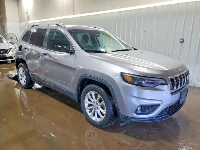Photo 4 from auction – 2019 JEEP CHEROKEE L with VIN 1C4PJLCBXKD370653