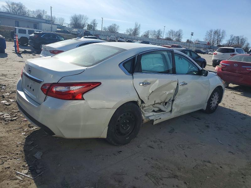 Photo 3 from auction – 2016 NISSAN ALTIMA with VIN 1N4AL3AP9GC258668