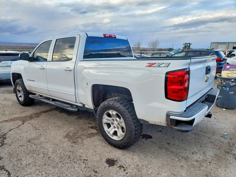 Photo 2 from auction – 2018 CHEVROLET SILVERADO with VIN 3GCUKREC6JG123382