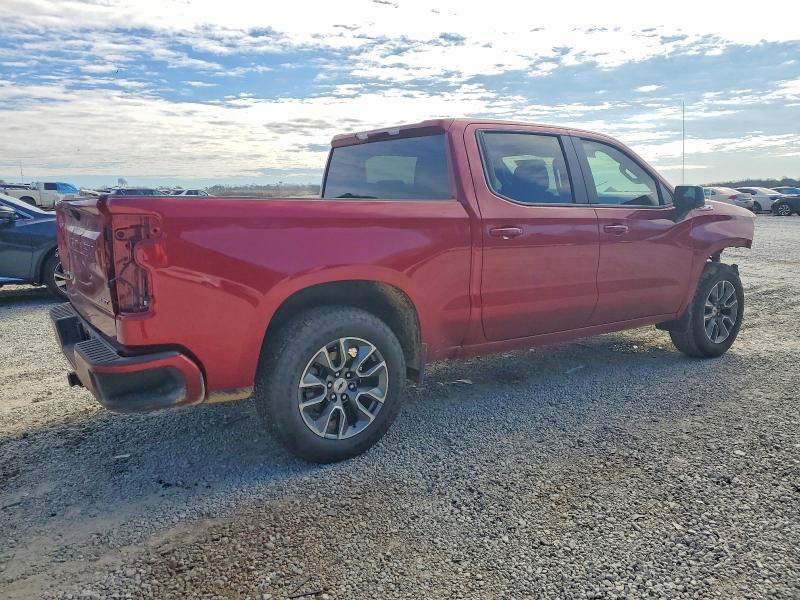Photo 3 from auction – 2025 CHEVROLET SILVERADO with VIN 1GCUKEED8SZ321545