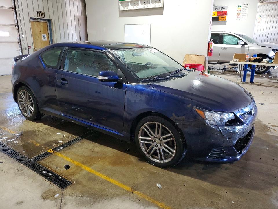 Photo 4 from auction – 2011 TOYOTA SCION TC with VIN JTKJF5C75B3004337