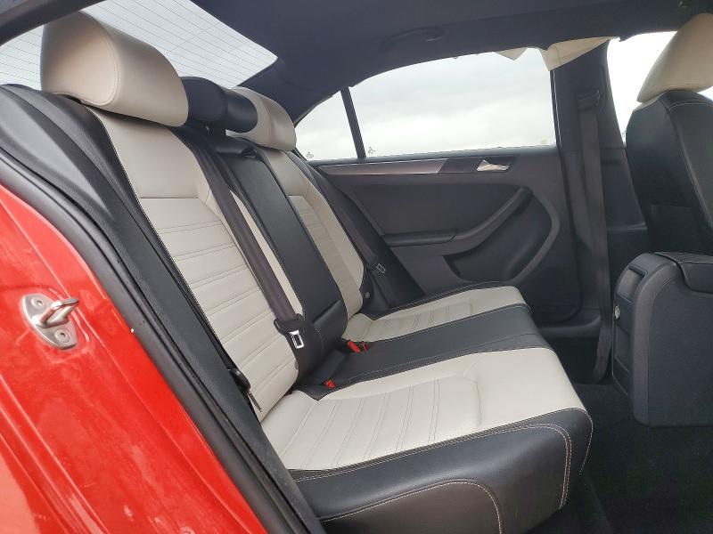 Photo 10 from auction – 2016 VOLKSWAGEN JETTA with VIN 3VWB17AJ4GM303373
