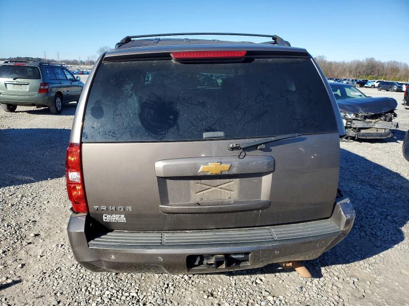 Photo 6 from auction – 2013 CHEVROLET TAHOE with VIN 1GNSCBE05DR338099