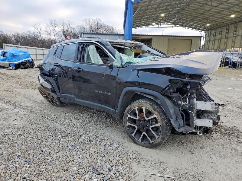 Photo 4 from auction – 2018 JEEP COMPASS with VIN 3C4NJDCB4JT290707