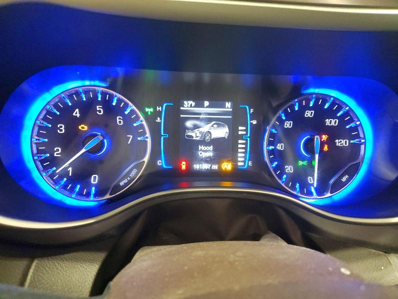 Photo 9 from auction – 2017 CHRYSLER PACIFICA T with VIN 2C4RC1BGXHR704044