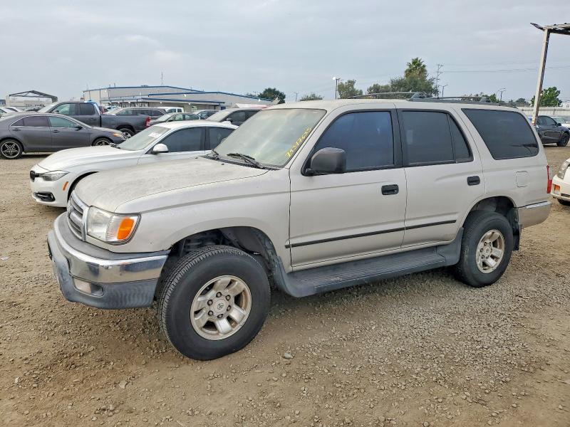 TOYOTA 4RUNNER 2000 with VIN JT3GM84R3Y0058047 - Photo from auction