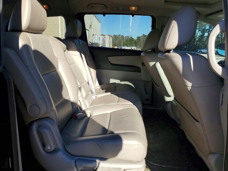 Photo 11 from auction – 2015 HONDA ODYSSEY with VIN 5FNRL5H69FB065332