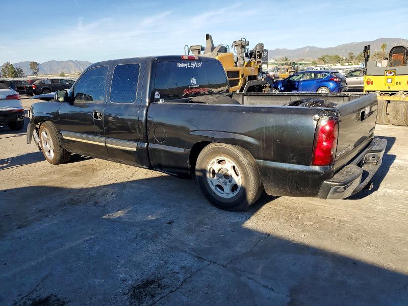 Photo 2 from auction – 2005 CHEVROLET SILVERADO with VIN 2GCEC19T151110163