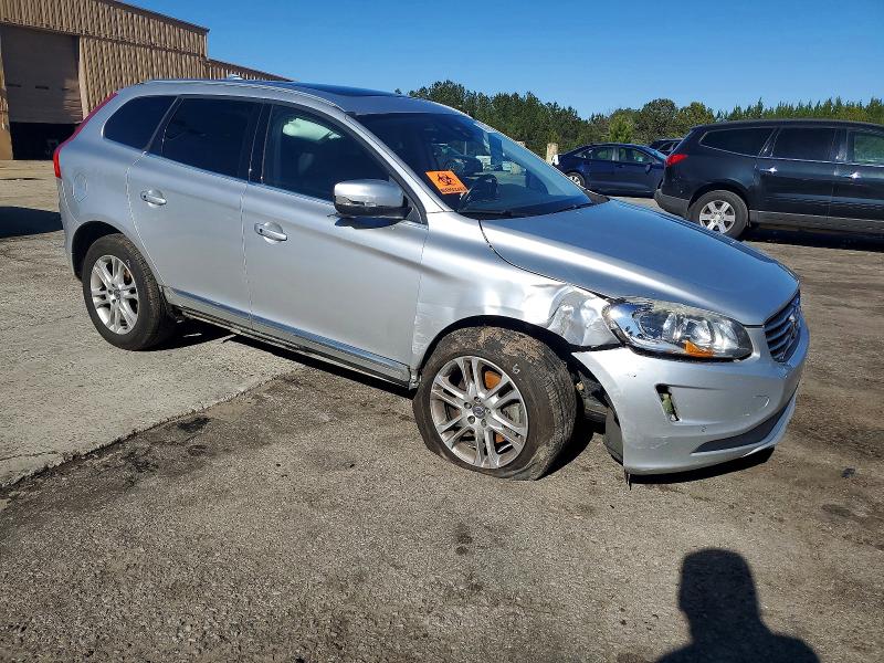 Photo 4 from auction – 2016 VOLVO XC60 T5 PR with VIN YV440MDK7G2829700