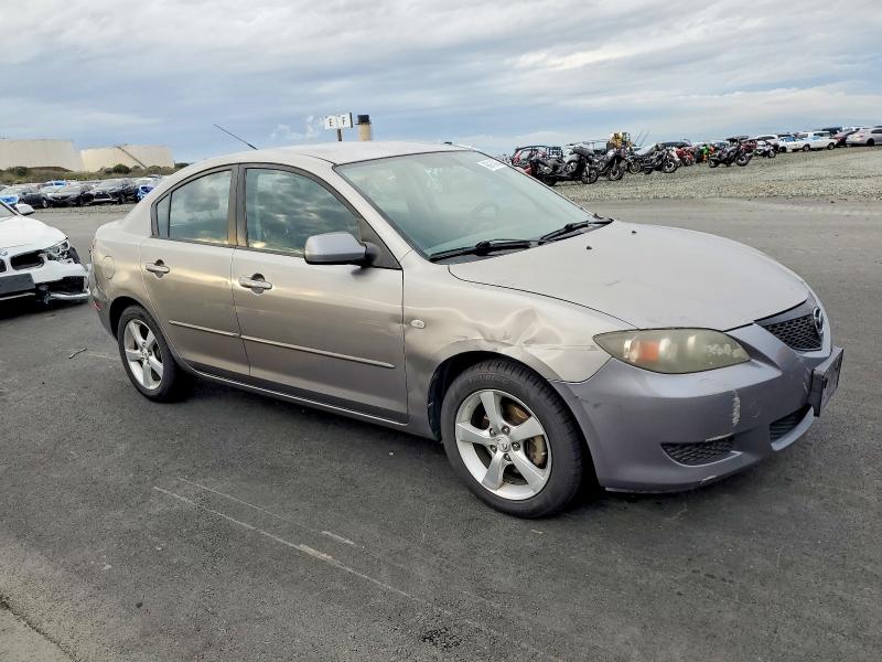 Photo 4 from auction – 2006 MAZDA 3 I with VIN JM1BK12G661522766