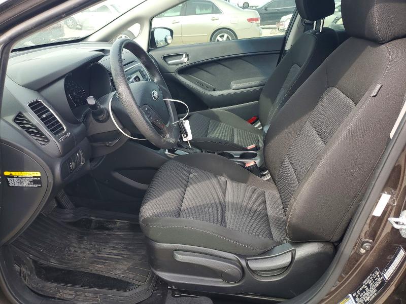 Photo 7 from auction – 2017 KIA FORTE LX with VIN 3KPFK4A78HE125001