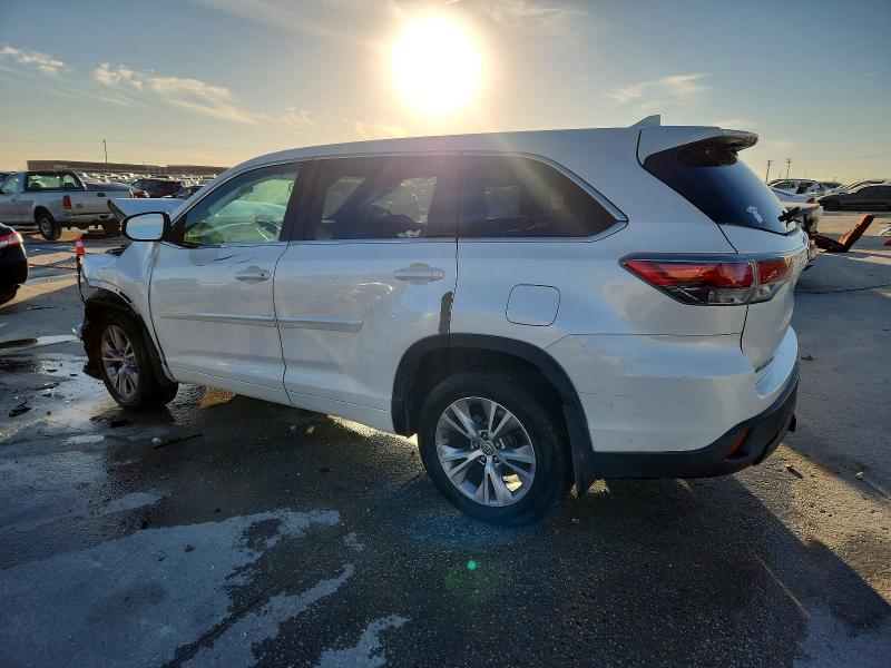 Фото 2 с аукциона – 2015 TOYOTA HIGHLANDER с VIN 5TDZKRFH2FS068700