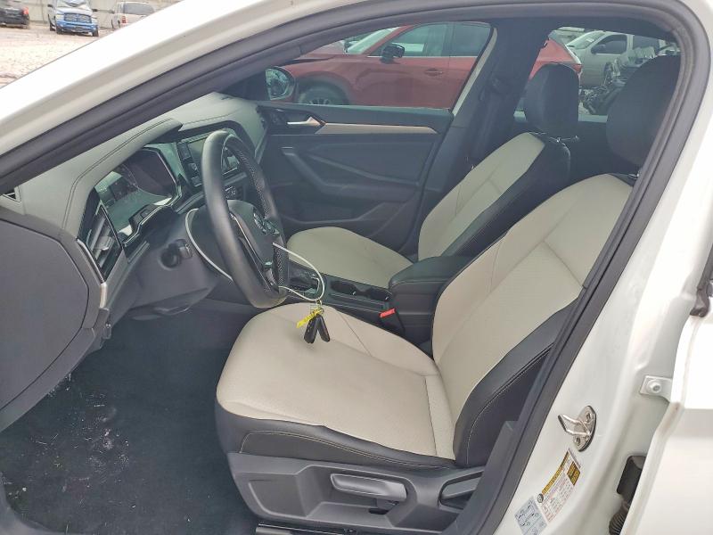 Photo 7 from auction – 2019 VOLKSWAGEN JETTA with VIN 3VWCB7BU9KM243271