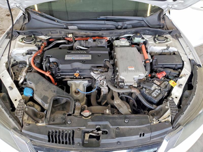 Photo 11 from auction – 2015 HONDA ACCORD with VIN 1HGCR6F37FA014103