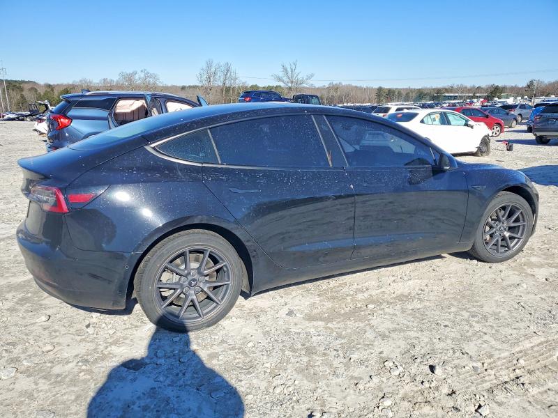 Photo 3 from auction – 2021 TESLA MODEL 3 with VIN 5YJ3E1EA4MF911641