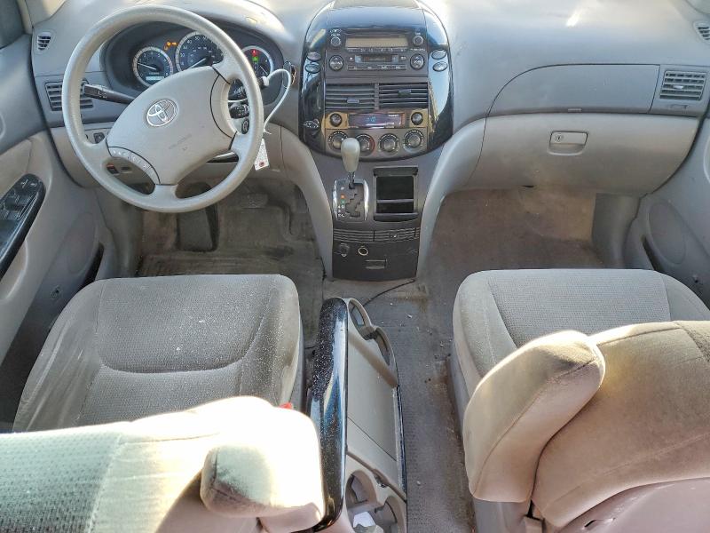 Photo 8 from auction – 2005 TOYOTA SIENNA CE with VIN 5TDZA23CX5S366266
