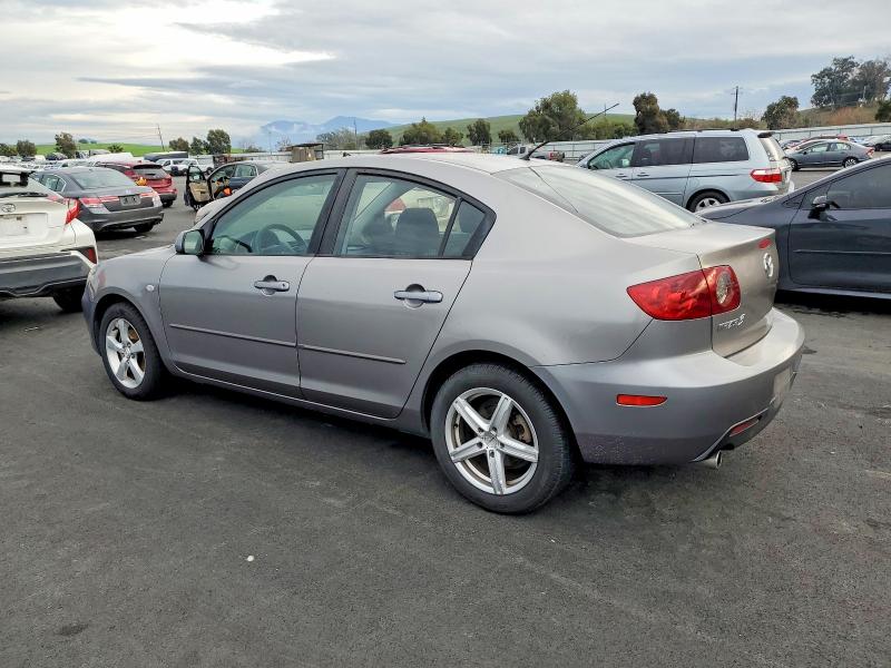 Photo 2 from auction – 2006 MAZDA 3 I with VIN JM1BK12G661522766