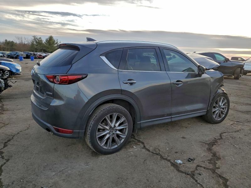 Photo 3 from auction – 2021 MAZDA CX-5 GRAND with VIN JM3KFBDM3M0316778