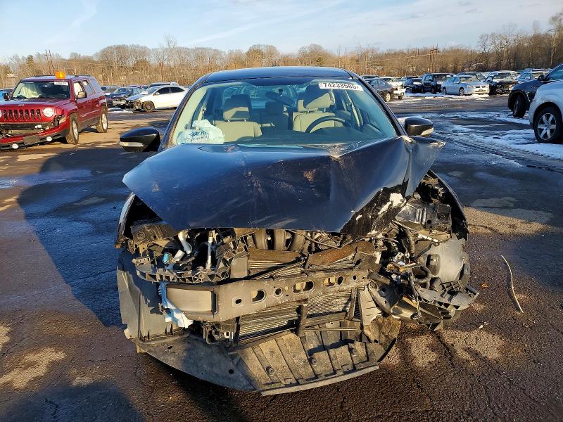 Photo 5 from auction – 2017 FORD FOCUS SE with VIN 1FADP3F23HL249349