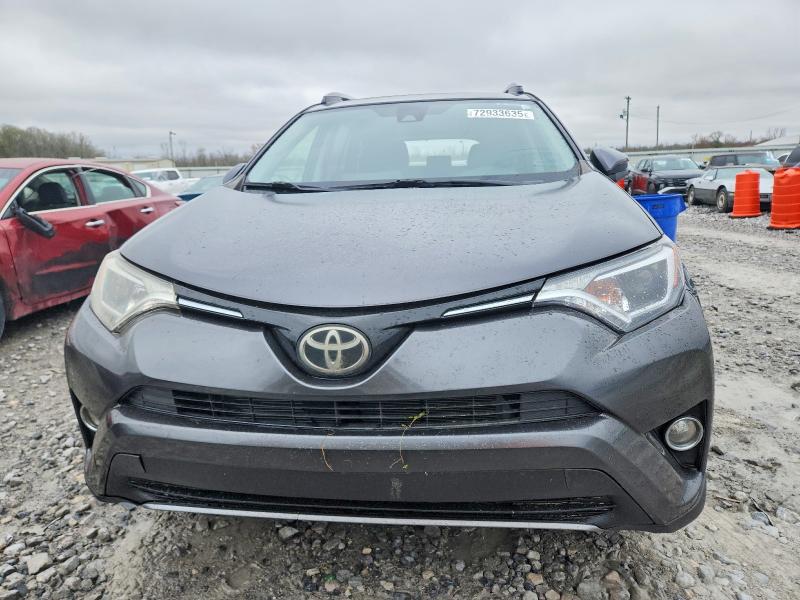 Photo 5 from auction – 2017 TOYOTA RAV4 with VIN JTMWFREV3HJ139773