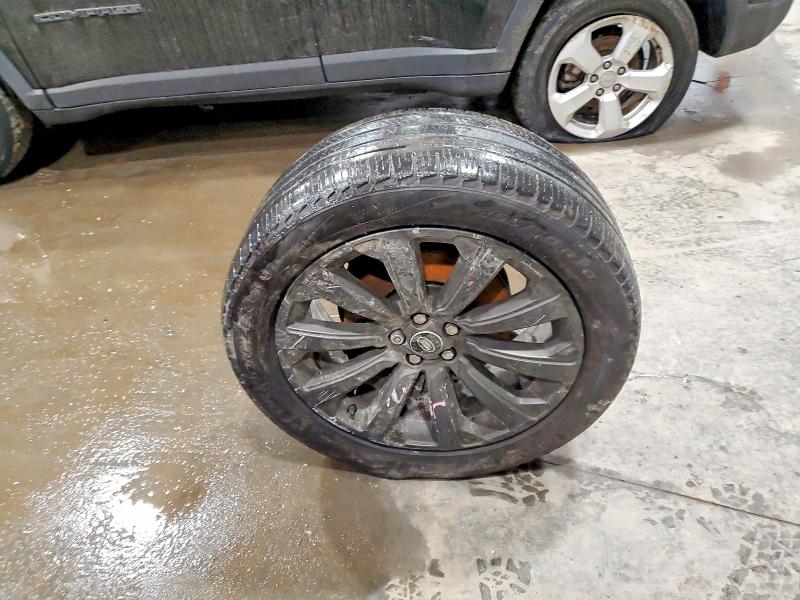 Photo 13 from auction – 2019 LAND ROVER RANGE ROVE with VIN SALYL2EX6KA233477