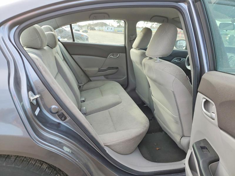 Снимка 10 от търг – 2012 HONDA CIVIC с VIN 2HGFB2F57CH311431