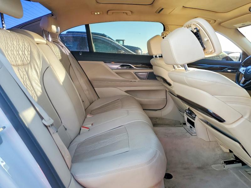 Photo 10 from auction – 2016 BMW 740 I with VIN WBA7E2C56GG546819