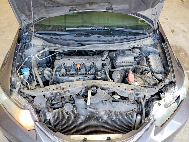 Photo 11 from auction – 2015 HONDA CIVIC LX with VIN 19XFB2F5XFE206381