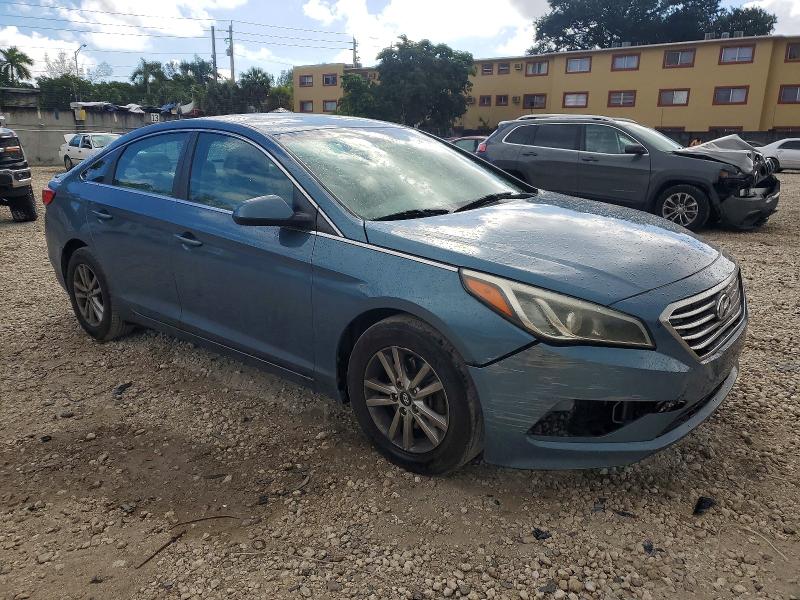 Photo 4 from auction – 2017 HYUNDAI SONATA SE with VIN 5NPE24AF5HH447657