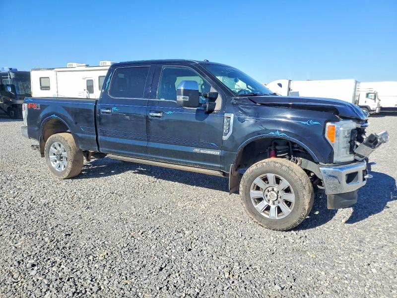 Photo 4 from auction – 2017 FORD F350 with VIN 1FT8W3BT2HEC14979