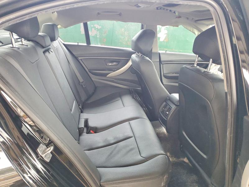 Photo 10 from auction – 2016 BMW 320 with VIN WBA8E1G58GNT33665