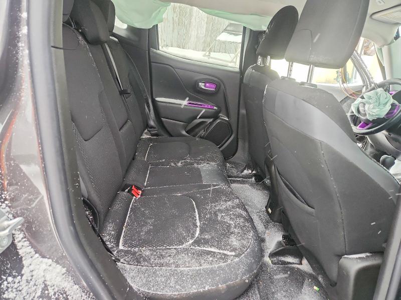 Photo 11 from auction – 2020 JEEP RENEGADE with VIN ZACNJBBB2LPL27704