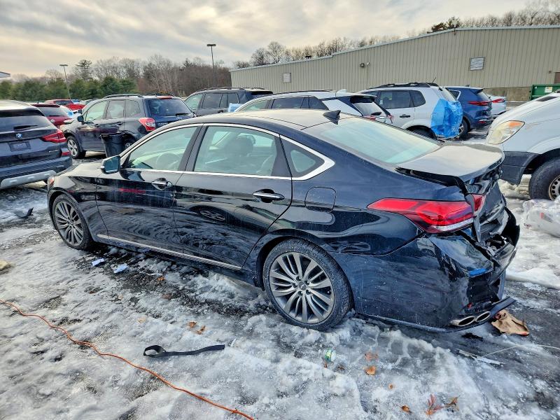 Photo 2 from auction – 2015 HYUNDAI GENESIS 5. with VIN KMHGN4JF3FU048938