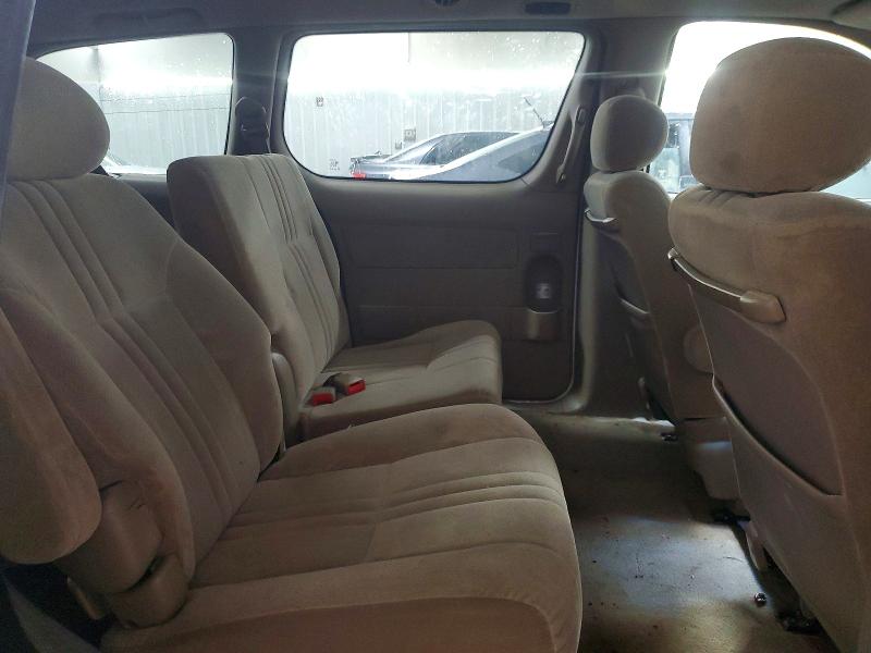 Photo 10 from auction – 2002 TOYOTA SIENNA LE with VIN 4T3ZF13C52U461307