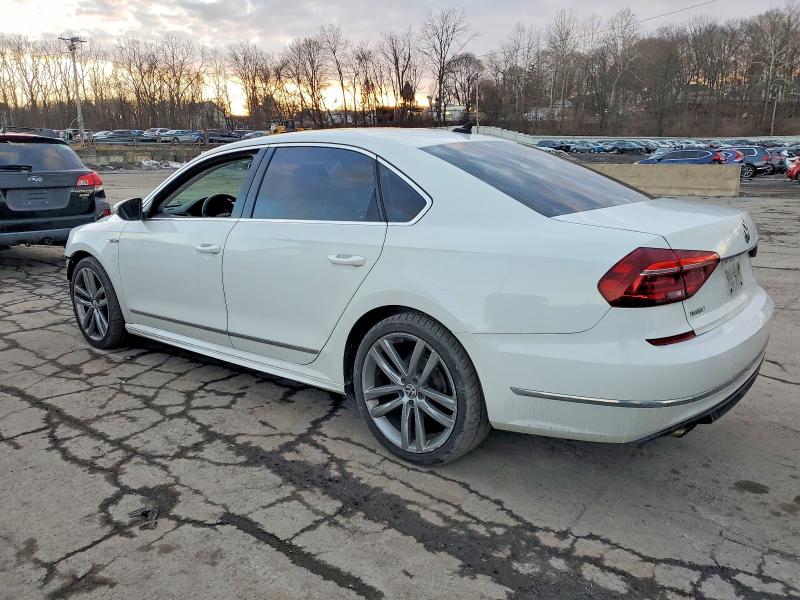 Photo 2 from auction – 2017 VOLKSWAGEN PASSAT with VIN 1VWDT7A32HC000552
