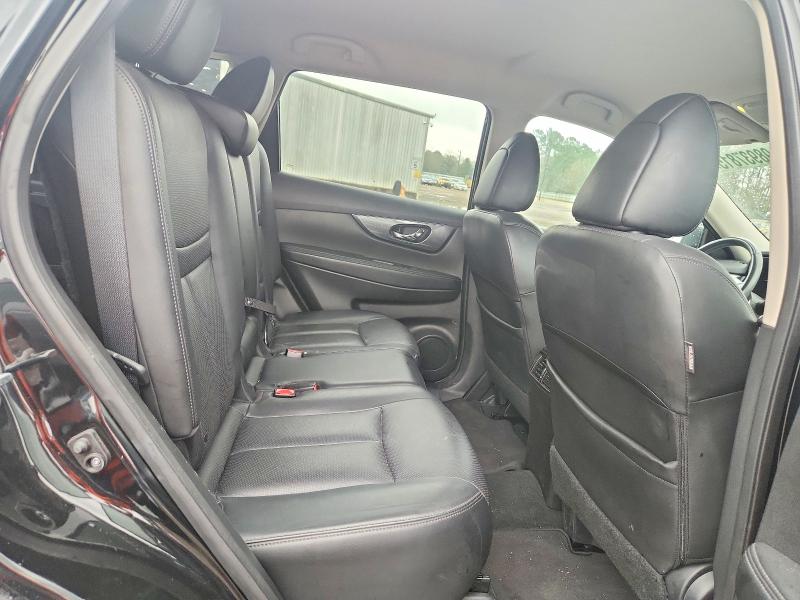 Photo 11 from auction – 2015 NISSAN ROGUE S with VIN 5N1AT2MV4FC831940