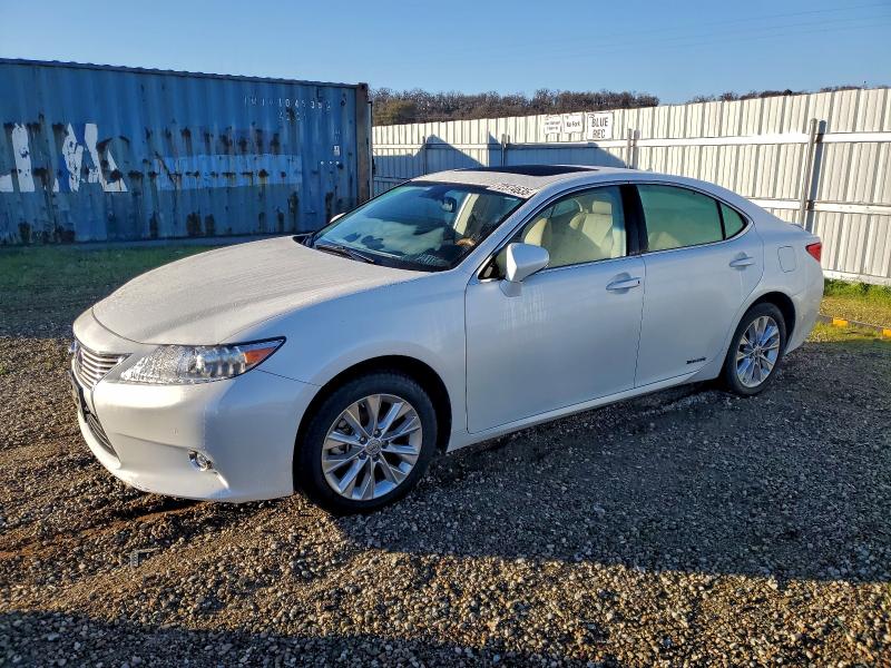 LEXUS ES 300H 2014 with VIN JTHBW1GG1E2048892 - Photo from auction