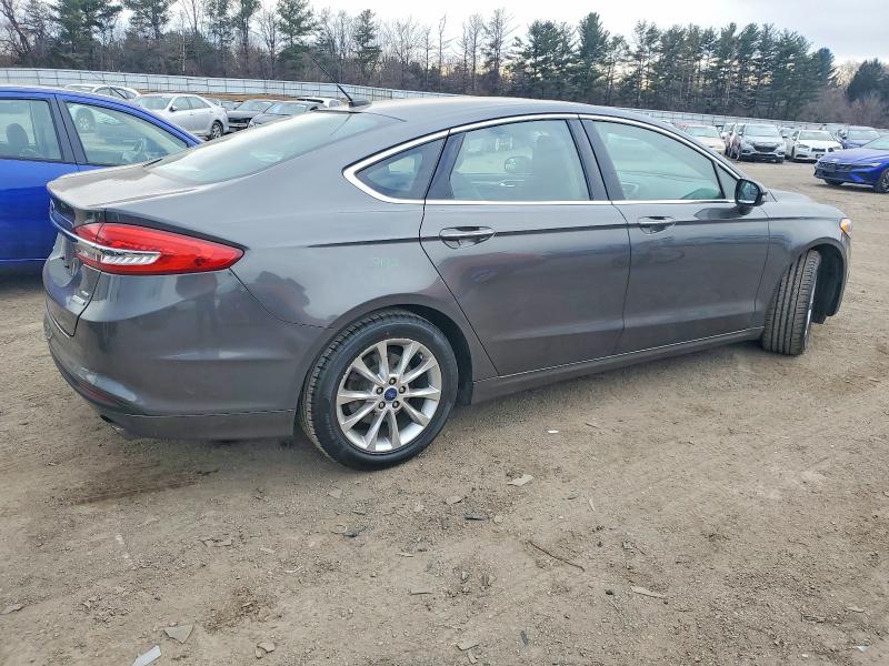 Photo 3 from auction – 2017 FORD FUSION SE with VIN 3FA6P0HD8HR115332