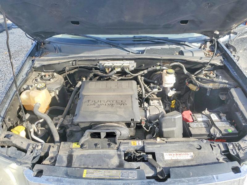 Photo 12 from auction – 2010 FORD ESCAPE XLT with VIN 1FMCU9DG1AKB41058