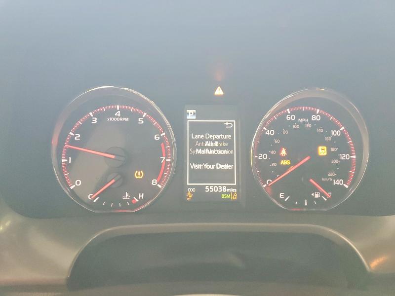 Photo 9 from auction – 2017 TOYOTA RAV4 SE with VIN 2T3JFREV7HW574341