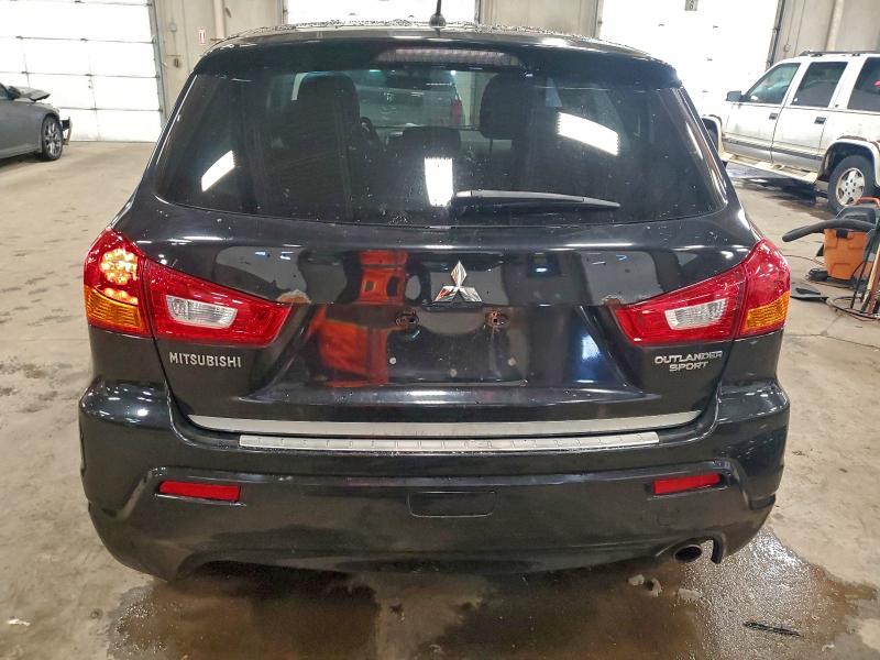 Photo 6 from auction – 2011 MITSUBISHI OUTLANDER with VIN JA4AP4AU7BZ010932