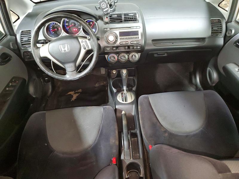 Photo 8 from auction – 2007 HONDA FIT S with VIN JHMGD38657S021100